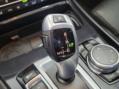 Used 2017 BMW 535i xDrive AWD/4WD image 32