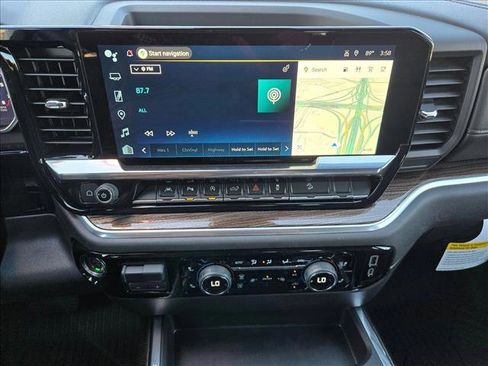 New 2026 Chevrolet Silverado 1500 LT Trail Boss w/ LT Trail Boss Premium Package image 13