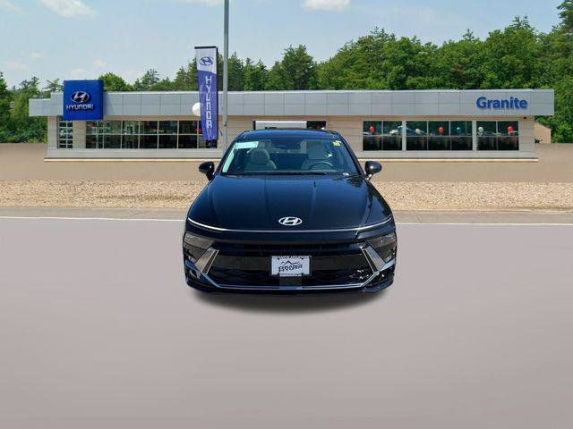 New 2026 Hyundai Sonata SEL FWD image 2