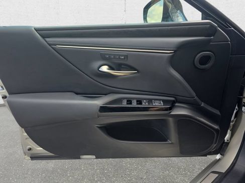 Certified 2023 Lexus ES 350 w/ Premium Package FWD image 29