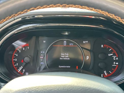 Used 2022 Dodge Durango R/T w/ Hemi Orange Plus Package AWD/4WD image 13