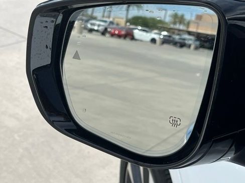 Used 2023 Jeep Grand Cherokee L Overland image 21