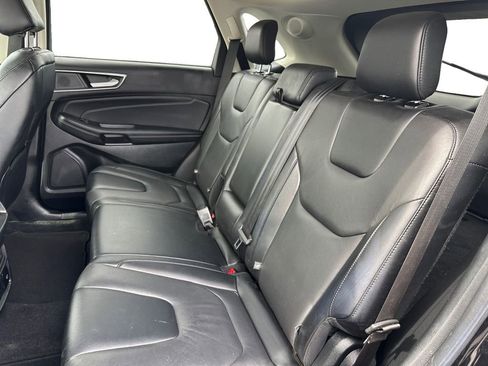 Certified 2022 Ford Edge Titanium image 10