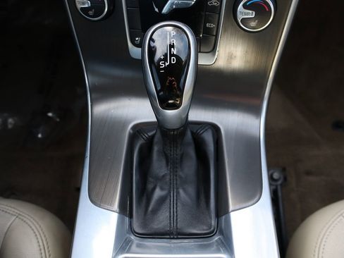 Used 2015 Volvo S60 T5 Premier image 36