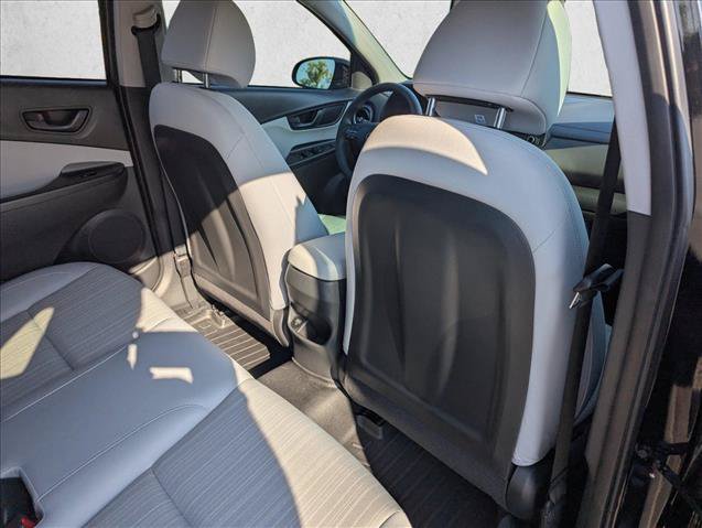 Used 2023 Hyundai Kona SEL FWD image 28