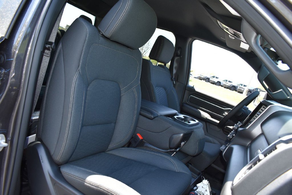 New 2026 RAM 1500 Big Horn AWD/4WD image 24