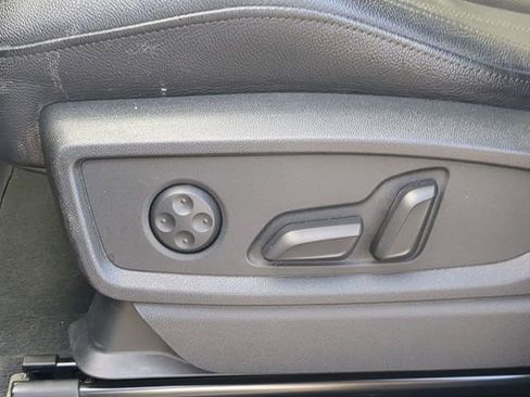 Used 2020 Audi SQ5 Prestige image 23