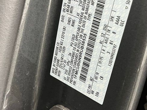 Used 2024 Ford Escape Active image 34