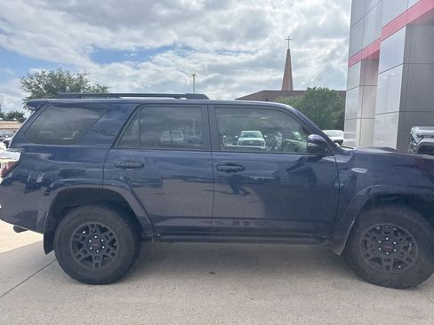 Used 2023 Toyota 4Runner TRD Off-Road Premium w/ Off Road Premium Plus Package AWD/4WD image 3