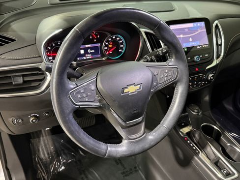 Used 2020 Chevrolet Equinox Premier image 4