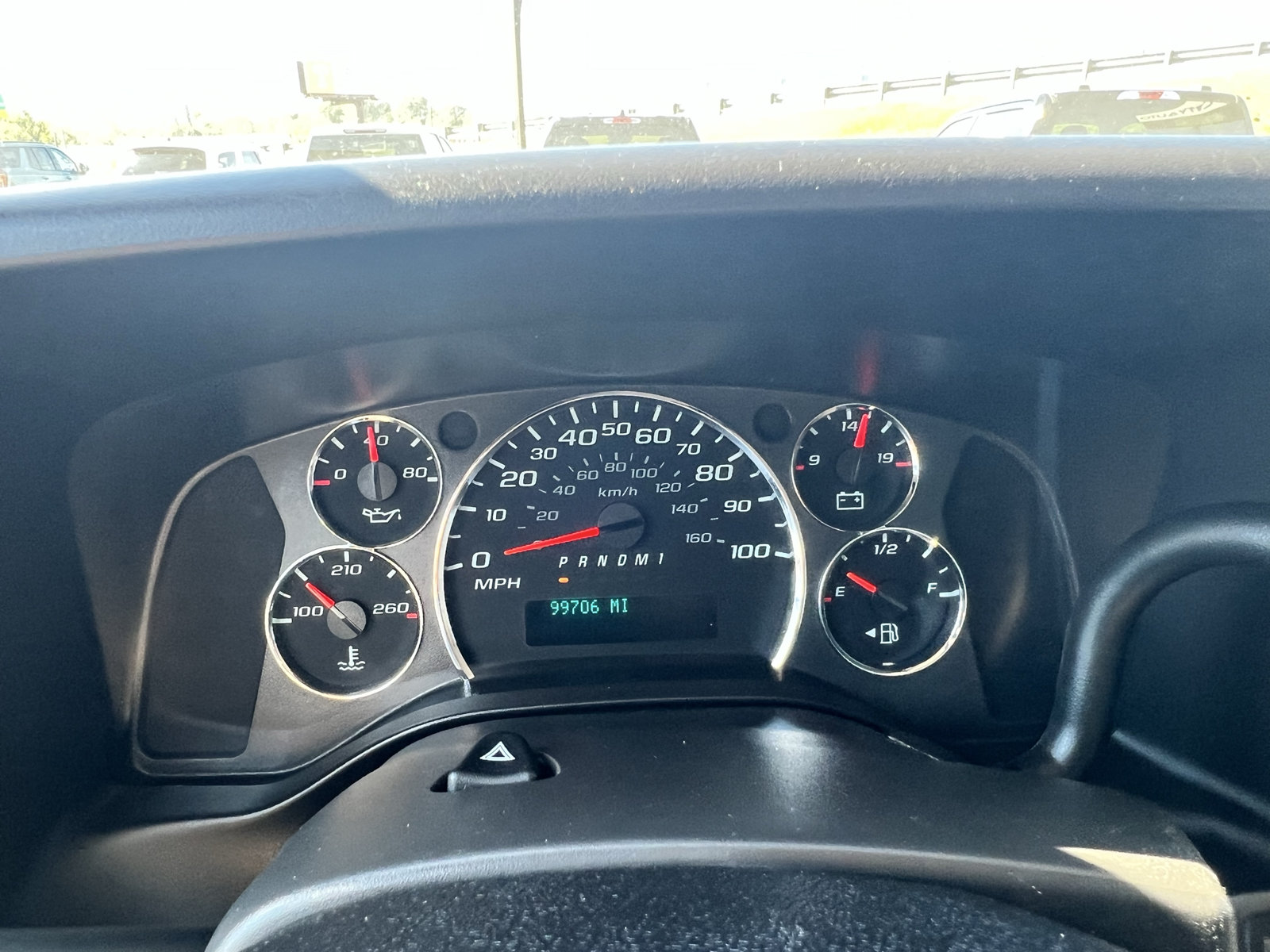 Used 2019 Chevrolet Express 2500 w/ Driver Convenience Package RWD image 32