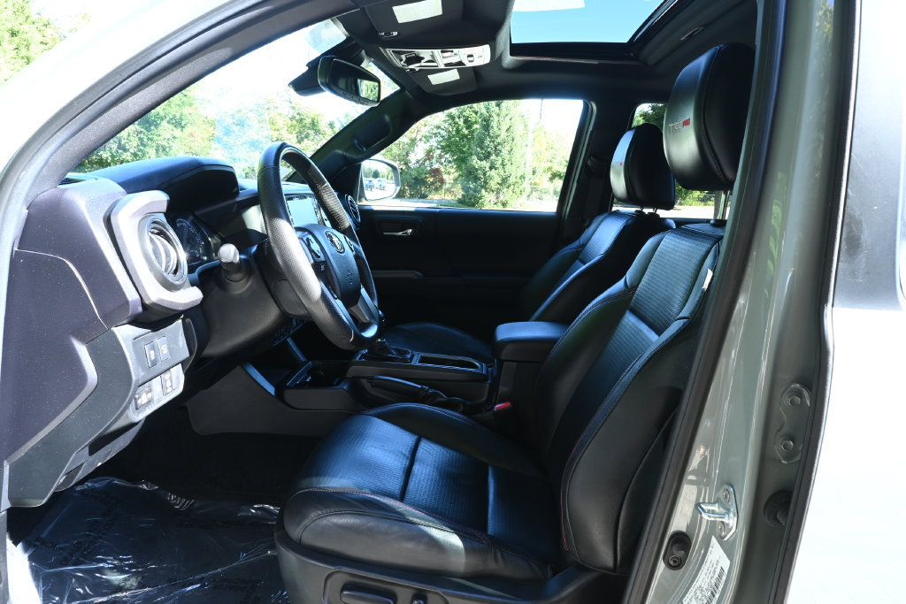 Used 2021 Toyota Tacoma TRD Pro AWD/4WD image 3