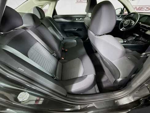 Used 2025 Kia K5 LXS FWD image 29