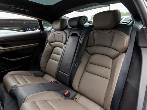 Certified 2021 Porsche Taycan Turbo S image 40