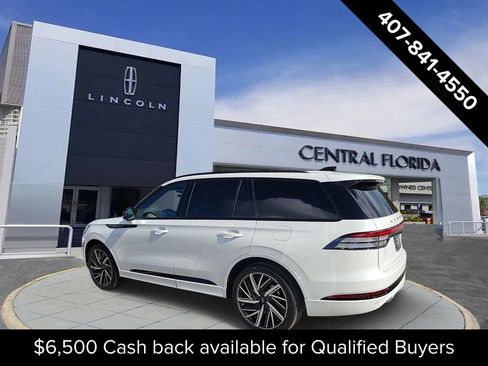 New 2025 Lincoln Aviator Black Label w/ Jet Appearance Package image 7