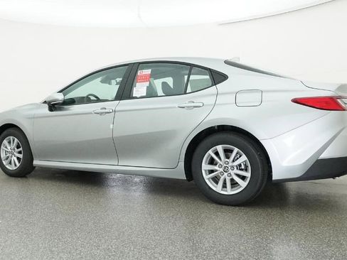 New 2026 Toyota Camry LE image 11