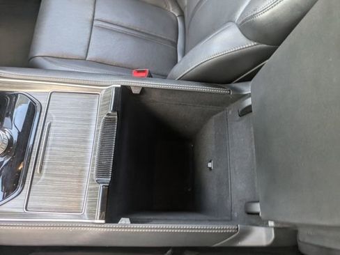 Used 2023 Jeep Wagoneer L Series II image 25