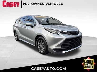 Used 2023 Toyota Sienna LE