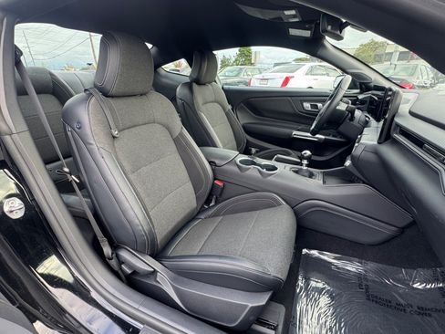 Used 2024 Ford Mustang GT w/ GT Performance Package image 12