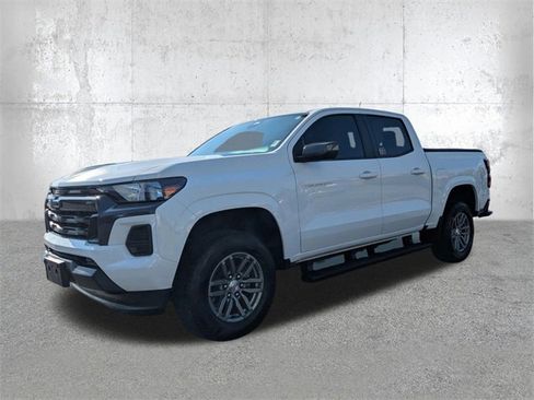 Certified 2023 Chevrolet Colorado LT image 9