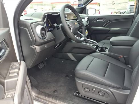 New 2026 Chevrolet Colorado LT w/ LT Convenience Package RWD image 11