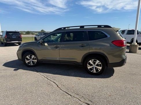 Used 2025 Subaru Ascent Premium AWD/4WD image 10