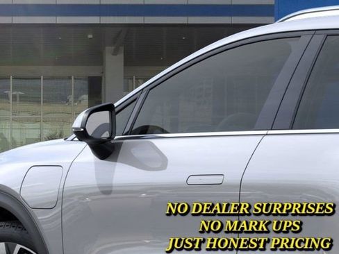 New 2026 Chevrolet Equinox EV LT w/ Convenience Package II image 12