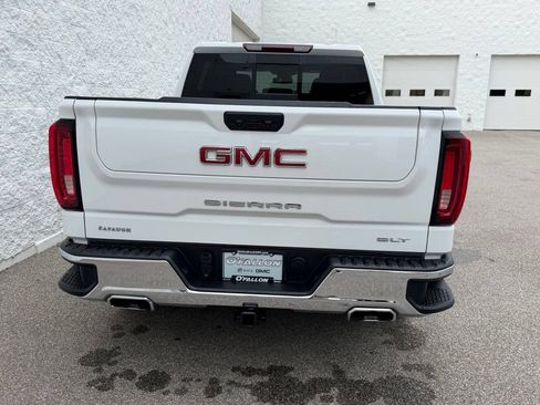 Used 2024 GMC Sierra 1500 SLT w/ SLT Convenience Package AWD/4WD image 14