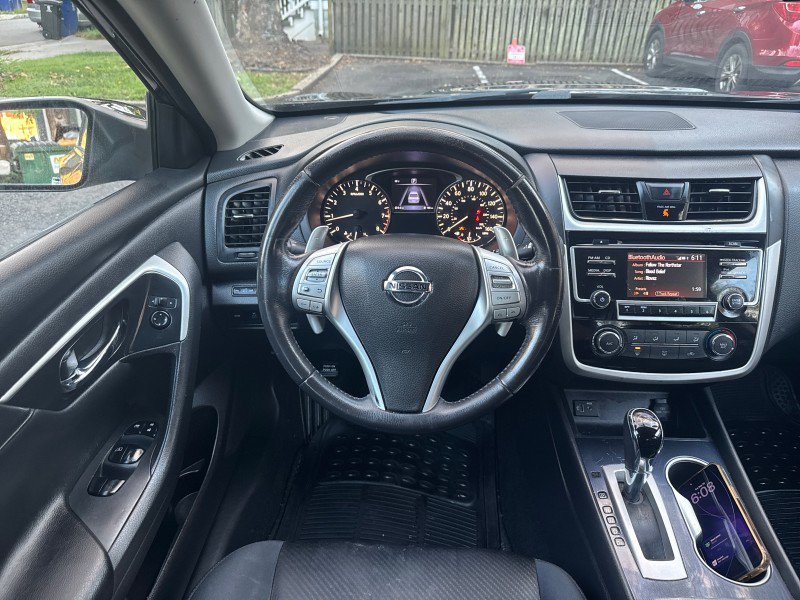 Used 2018 Nissan Altima 2.5 SR FWD image 13