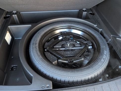 Certified 2024 Chevrolet Blazer RS w/ Driver Confidence II Package image 46