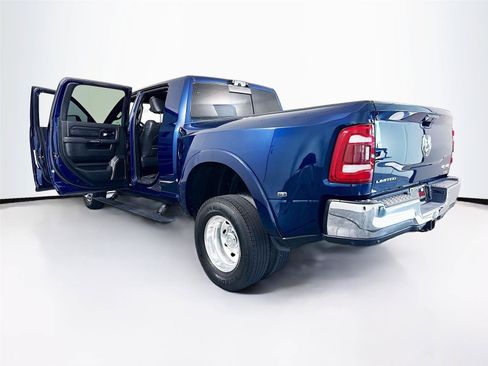 Used 2024 RAM 3500 Limited AWD/4WD image 40