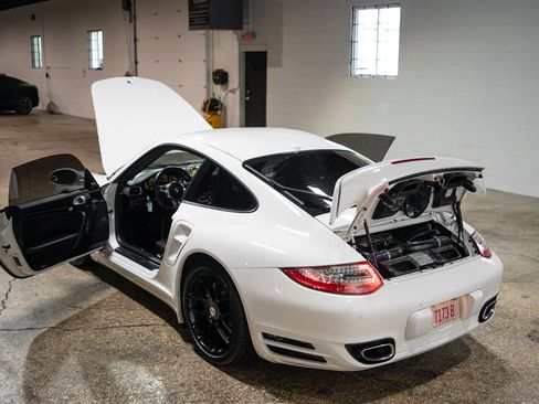 Used 2013 Porsche 911 Turbo S image 24