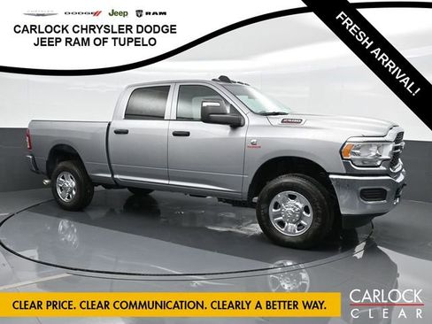 Used 2024 RAM 2500 Tradesman w/ Chrome Appearance Group image 5