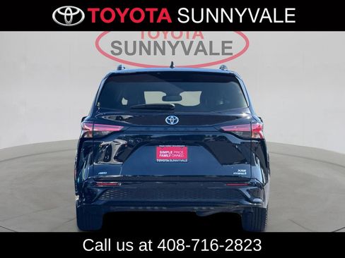 Certified 2021 Toyota Sienna XSE AWD/4WD image 9