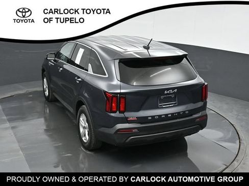 Used 2022 Kia Sorento LX FWD image 34