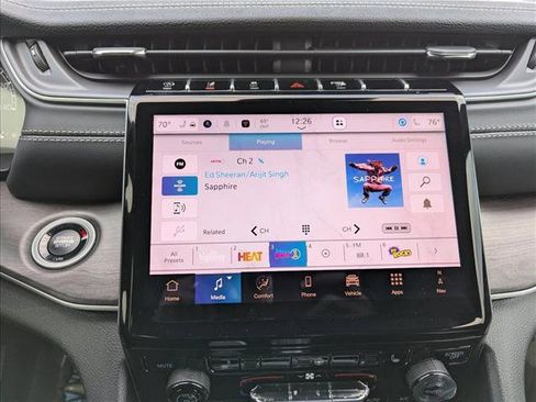 New 2025 Jeep Grand Cherokee Limited image 18