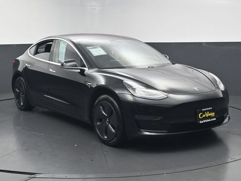 Used 2018 Tesla Model 3 Long Range RWD image 2