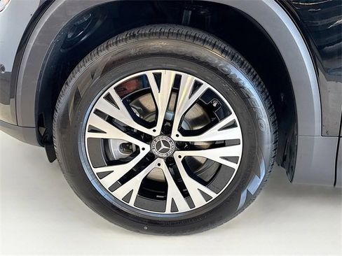 New 2025 Mercedes-Benz GLB 250 GLB 250 image 7