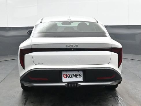 Used 2025 Kia K4 LXS image 7