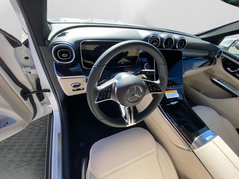 New 2026 Mercedes-Benz GLC 300 4MATIC image 10