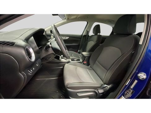 Used 2024 Kia Forte LXS w/ LXS Technology Package image 11