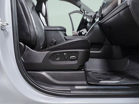 Used 2025 GMC Sierra 1500 Denali w/ Technology Package image 37