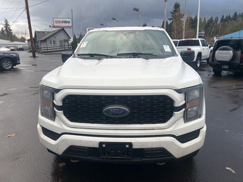 Used 2023 Ford F150 XL image 3