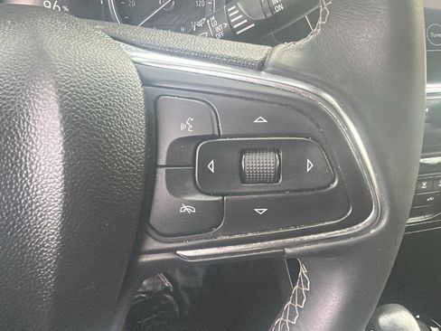 Used 2022 Buick Encore GX Preferred w/ Sport Touring Package image 24