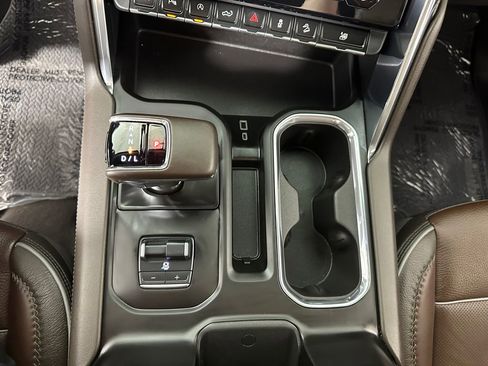 Used 2024 GMC Sierra 1500 Denali w/ Technology Package image 46