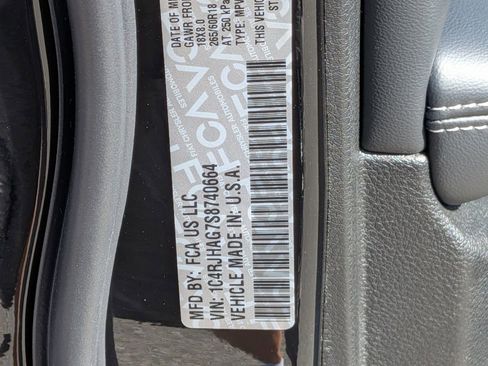 New 2025 Jeep Grand Cherokee Altitude image 36