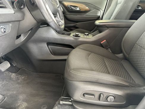 Used 2020 GMC Terrain SLE w/ Driver Convenience Package image 13