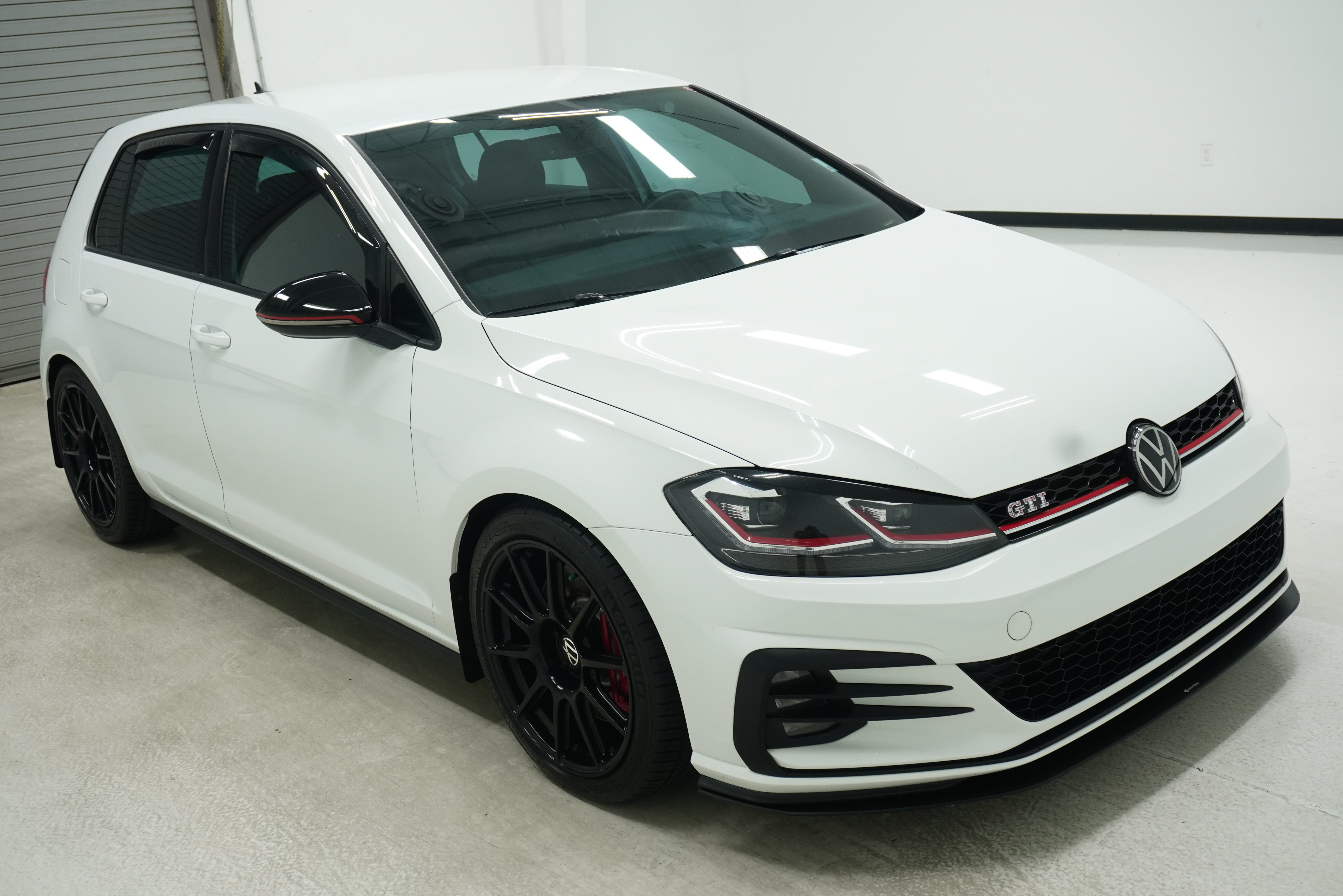 Used 2021 Volkswagen GTI S FWD image 3