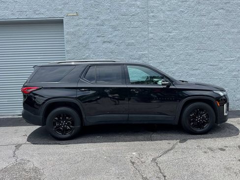 Used 2023 Chevrolet Traverse LT w/ Midnight/Sport Edition AWD/4WD image 7