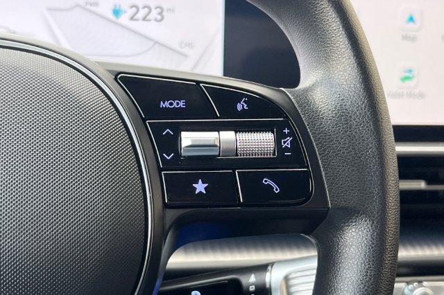 Certified 2025 Hyundai Ioniq 6 SE RWD image 30